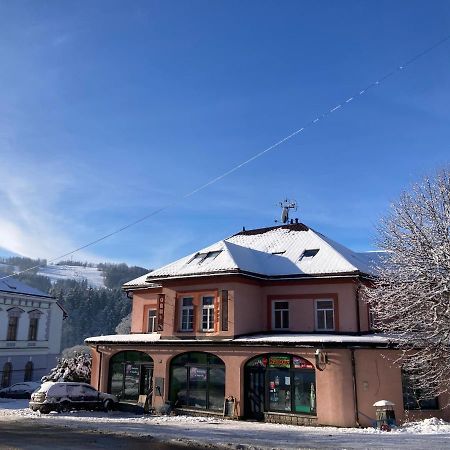Penzion Breuer Jablonec nad Jizerou Esterno foto