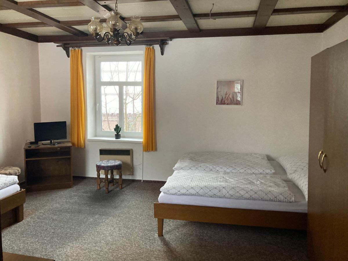 Penzion Breuer Jablonec nad Jizerou Esterno foto
